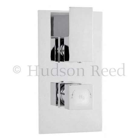 Hudson Reed Slimline Waterfall Filler with Concealed Thermostatic Valve Hudson Reed Slimline Waterfall Filler With Concealed Thermostatic Valve -Hudson Reed Shop PN300 ART3210 d2 375
